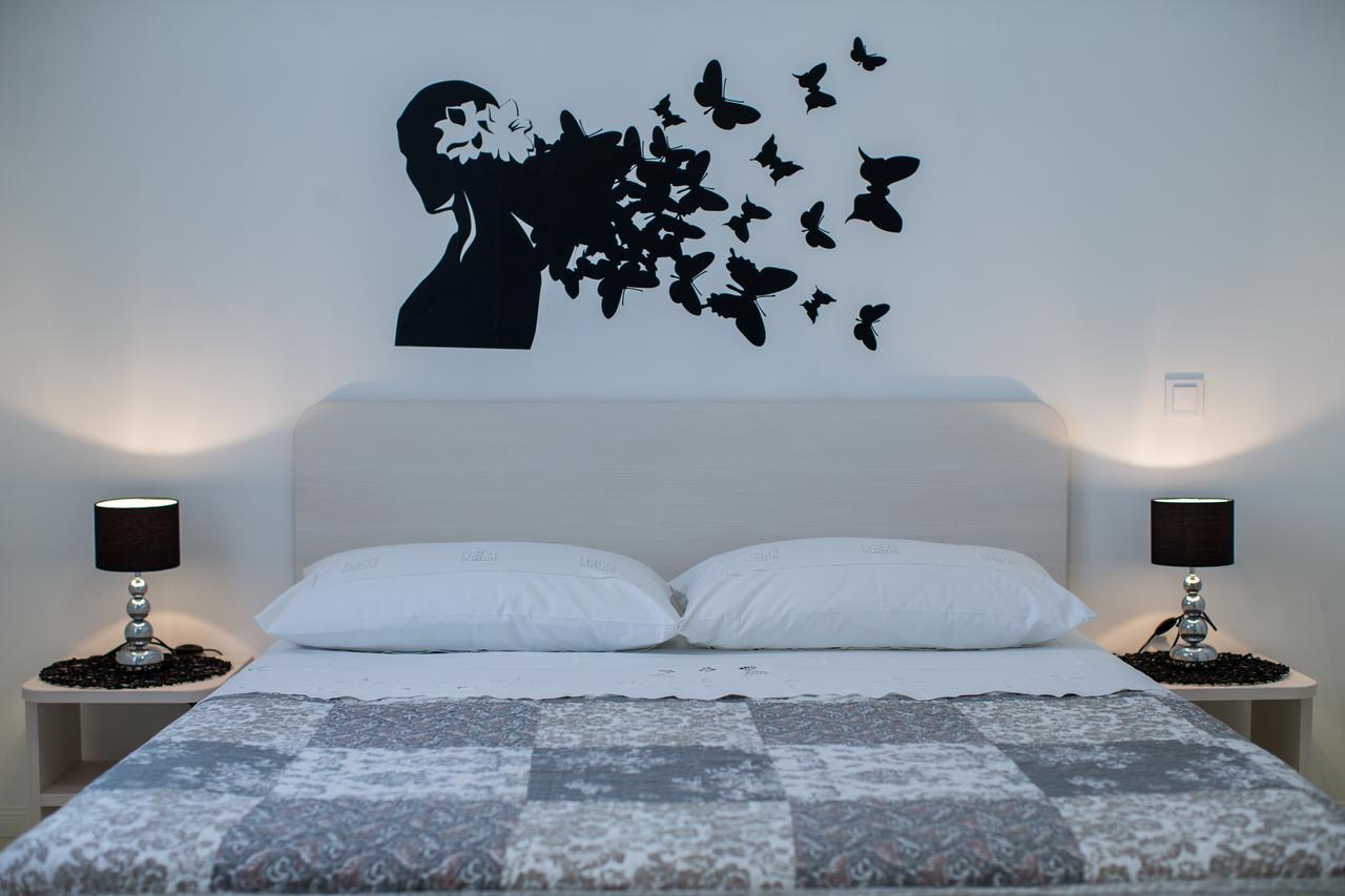Apartment Jure Vis Bagian luar foto